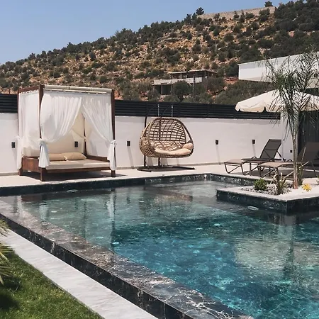 Iclal Deluxe Kaş