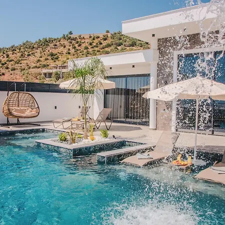 Iclal Deluxe Willa